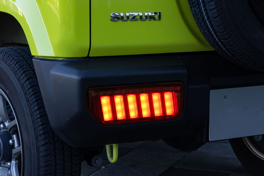 楽天市場】ジムニー用LEDテールランプ 415コブラ ライトセーバー