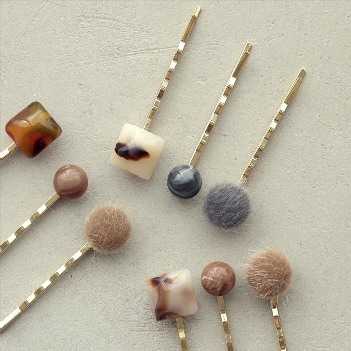 楽天市場 メール便送料無料 ヘアピン アクセサリー ヘアアクセ 真鍮 前髪 ピン留め ヘアクリップ 3点セット ゴージャス カジュアル デザイン モチーフ ゴールド 大人 レディース おしゃれ パーティー 二次会 プレゼント アンティカフェ メール便可 Antiqcafe