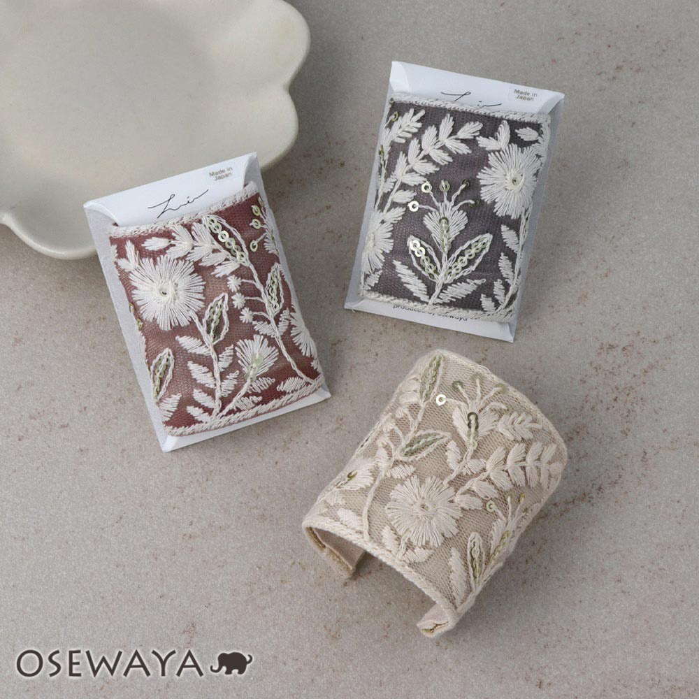 ⭐2100⭐❣️大人可愛い華やかアクセ❣️オリジナル一点物インド刺繍ポニーフック インド刺繍ポニーフック ポニーフック・ヘアカフス mignon. 通販