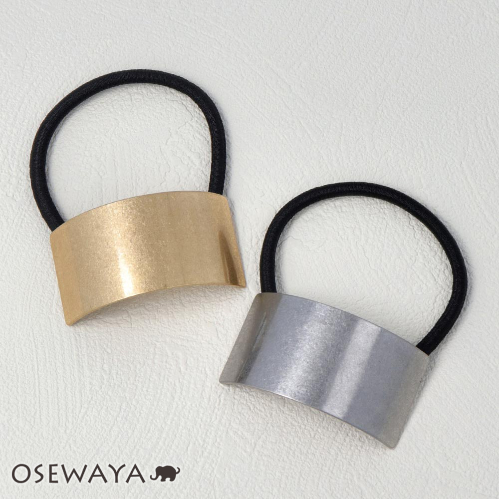 ヘアゴム ニッケルフリー メタル レクタングル カーブ プレート ヘアポニー ヘアアクセサリー ヘアアクセ レディース 女性 大人 プレゼント ギフト 結婚式 カジュアル おしゃれ オシャレ かわいい 可愛い シンプル 絶妙なデザイン