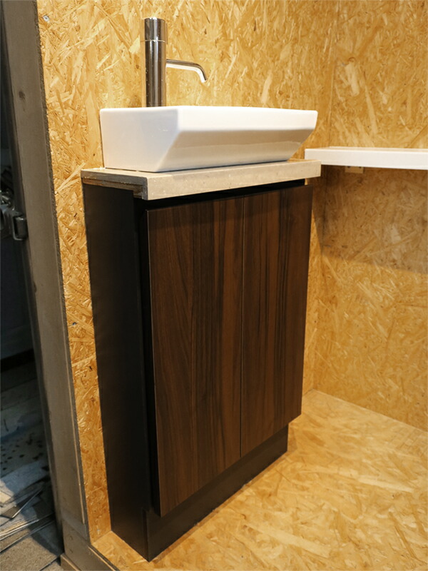 楽天市場 新古品 展示品 タカラスタンダード W450 クォーツストーン天版 トイレ手洗いカウンター 木目調ブラウン T01 03 お新古市場