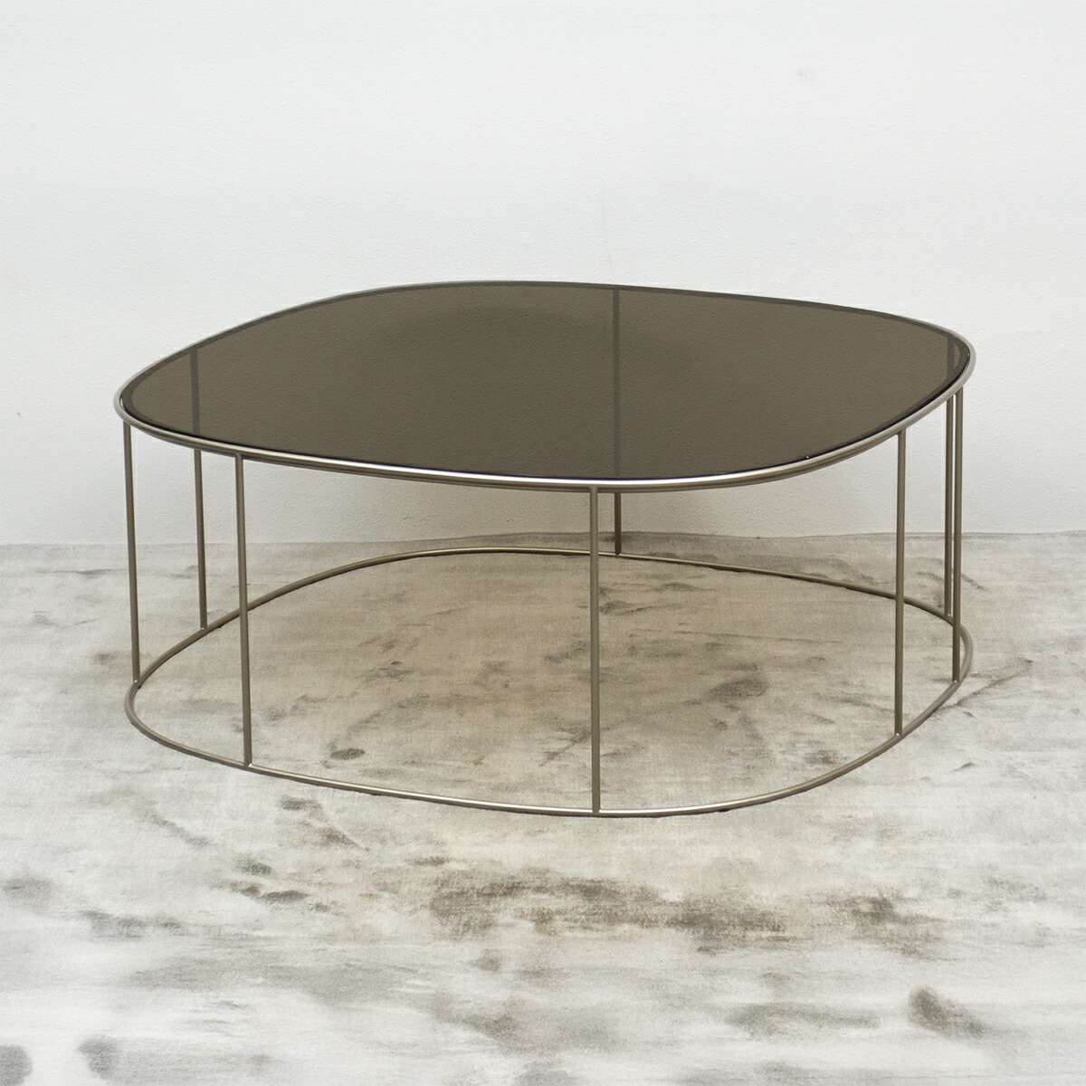 カッシーナ Cassina MEX269 ローテーブル ガラス 近隣送料無料 楽天市場】【新古品】 【モデルルーム展示品】 Cassina