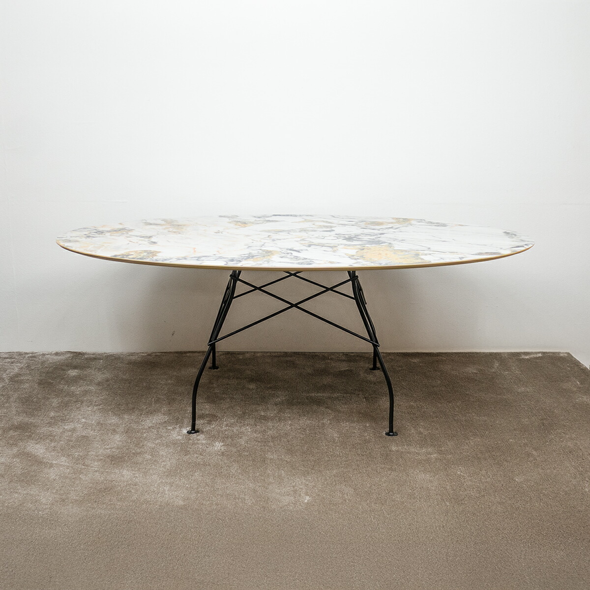 【新古品】【モデルルーム展示品】 Kartell (カルテル) ［Glossy (グロッシーオーバル192)］ / W1920 ダイニングテーブル セラミック天板 大理石柄 ホワイト 【Y0912-01】 199,000円