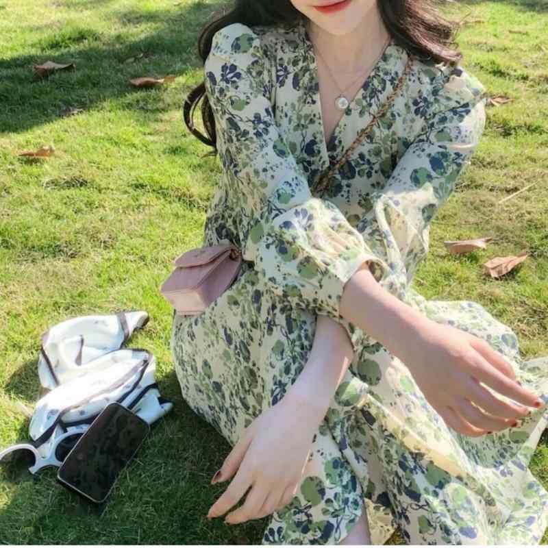 ワンピース レディース 春夏 シフォン 小花柄 フローラルプリント Vネック ロング丈 マキシ丈 Aライン ハイウエスト 長袖 切り替え ゆったり 体型カバー 着痩せ フレンチテイスト エレガント デイリー リゾート 上品 フェミニン｜Fun Time Market