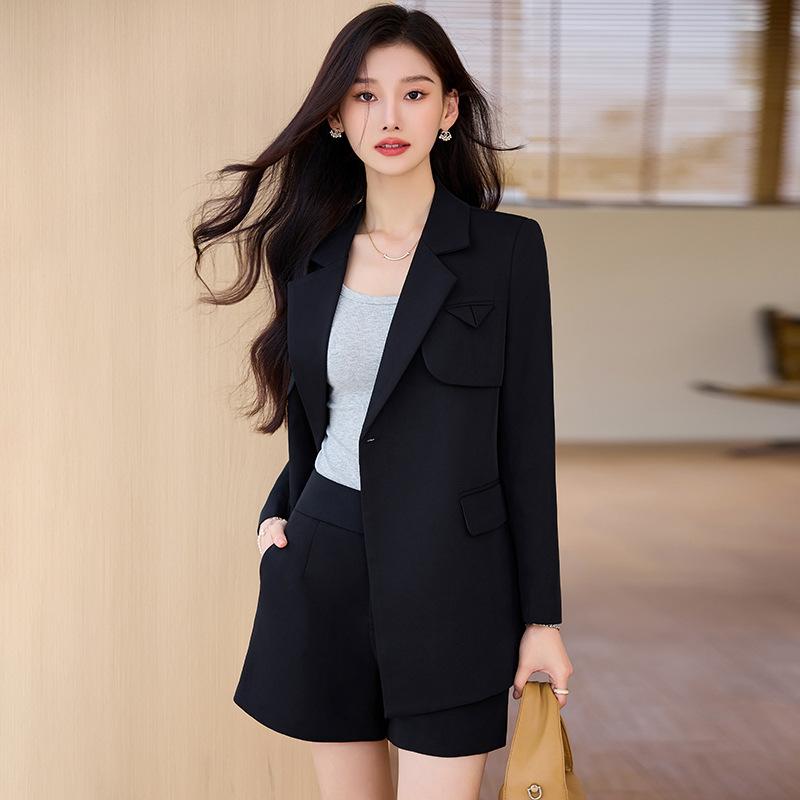 ジャケット 女性用 ブラック 西装 収腰 ロングスリーブ 韓国スタイル 軽熟風 気質 涼感 伸縮性 聚?繊維 軽量 通勤 普段使い 秋冬 トップス コート｜Fun Time Market