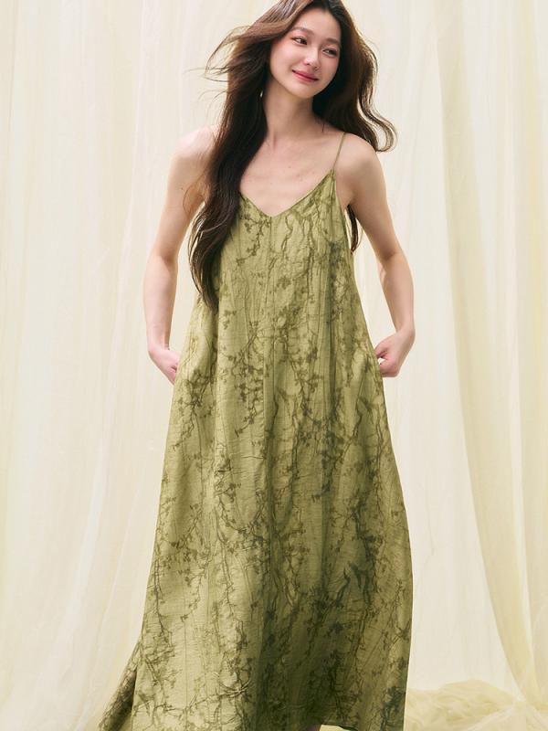 衣装 お上さん用 ロング キャミソール 花柄 Vのど首 ノースリーブ 高酉の方角 刷り上げる 当たること冷感 生まれ変わり衣料繊維 混紡 霧赤銅色 薄墨色 古典的 レトロ 春夏