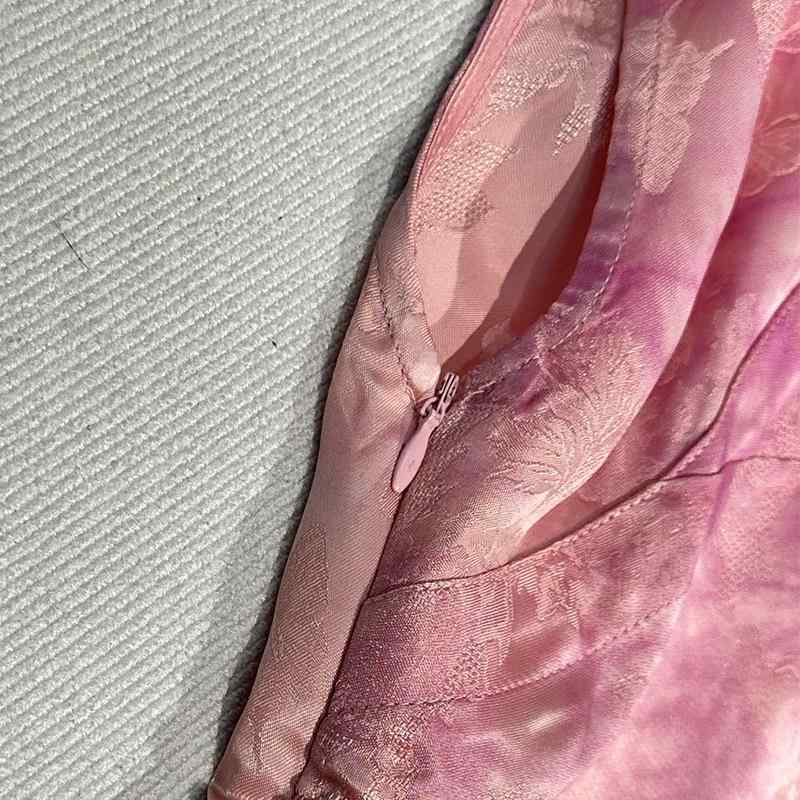 衣装 お上さん用 瀬戸ものお召しもの 返り咲き風 草木花卉 サクラ色系 生まれ変わり衣料繊維 粘膠 桑蚕絲 立領 A生産ライン MIDI丈 広広とした酉の方角 ファスナー 軽さ 吸湿速乾 御前上等感 通年 普段使い走り デイリー