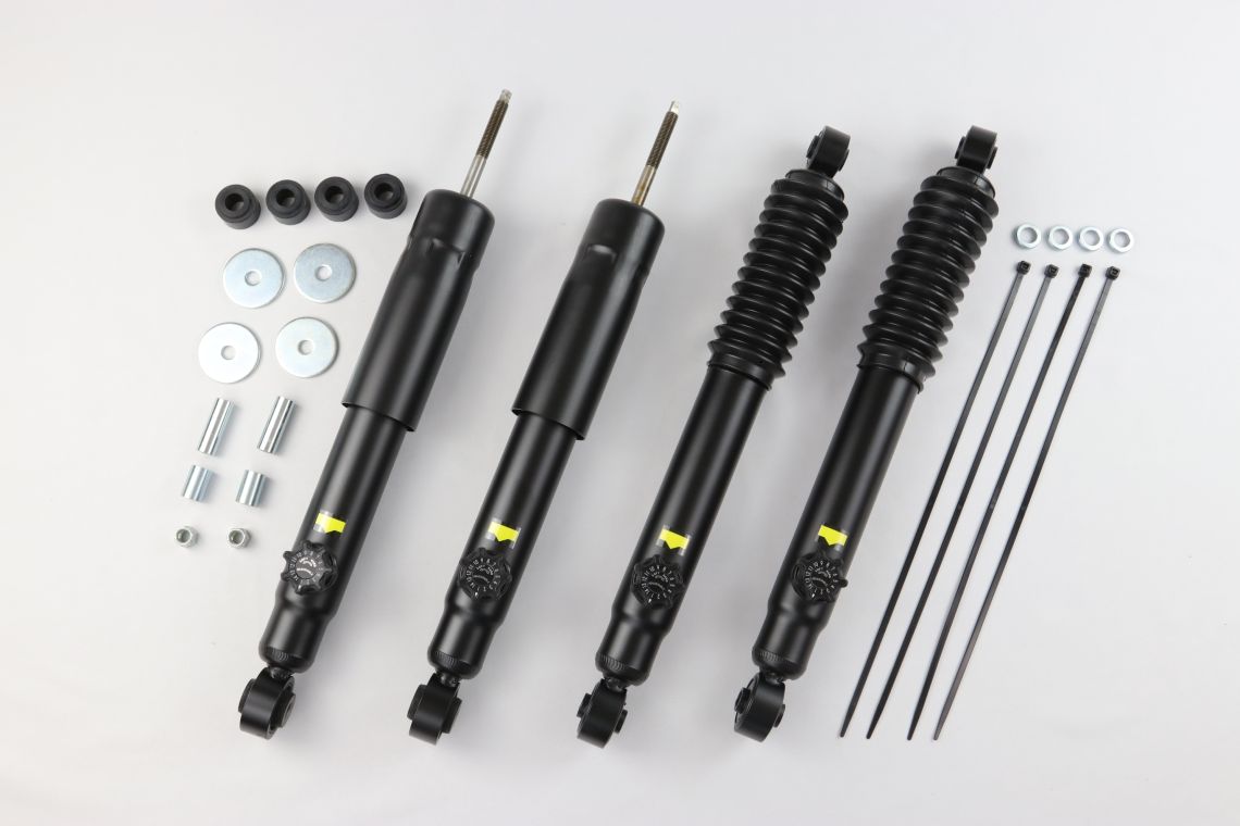 送料込！日本製！JB23 JB43 JB64 JB74 ジムニー用　KYB減衰ダイヤル付きショートサスペンション　ジムニーシエラにも｜Fun Time Market