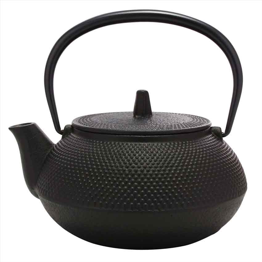 楽天市場】南部鉄器 岩鋳製 鉄瓶兼用急須 5型新亀甲（黒焼付） 鉄瓶/燗 