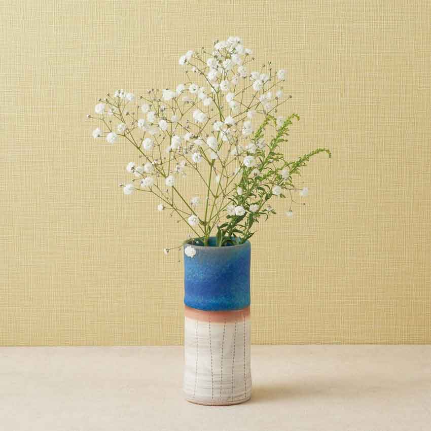 楽天市場 伝統工芸 常滑焼 山田作 山田ブルー釉 筒 一輪挿し 日本製 花瓶 花入れ 花器 床の間 飾り フラワーベース 焼き物 和 ギフト オストゥーニ インテリア雑貨