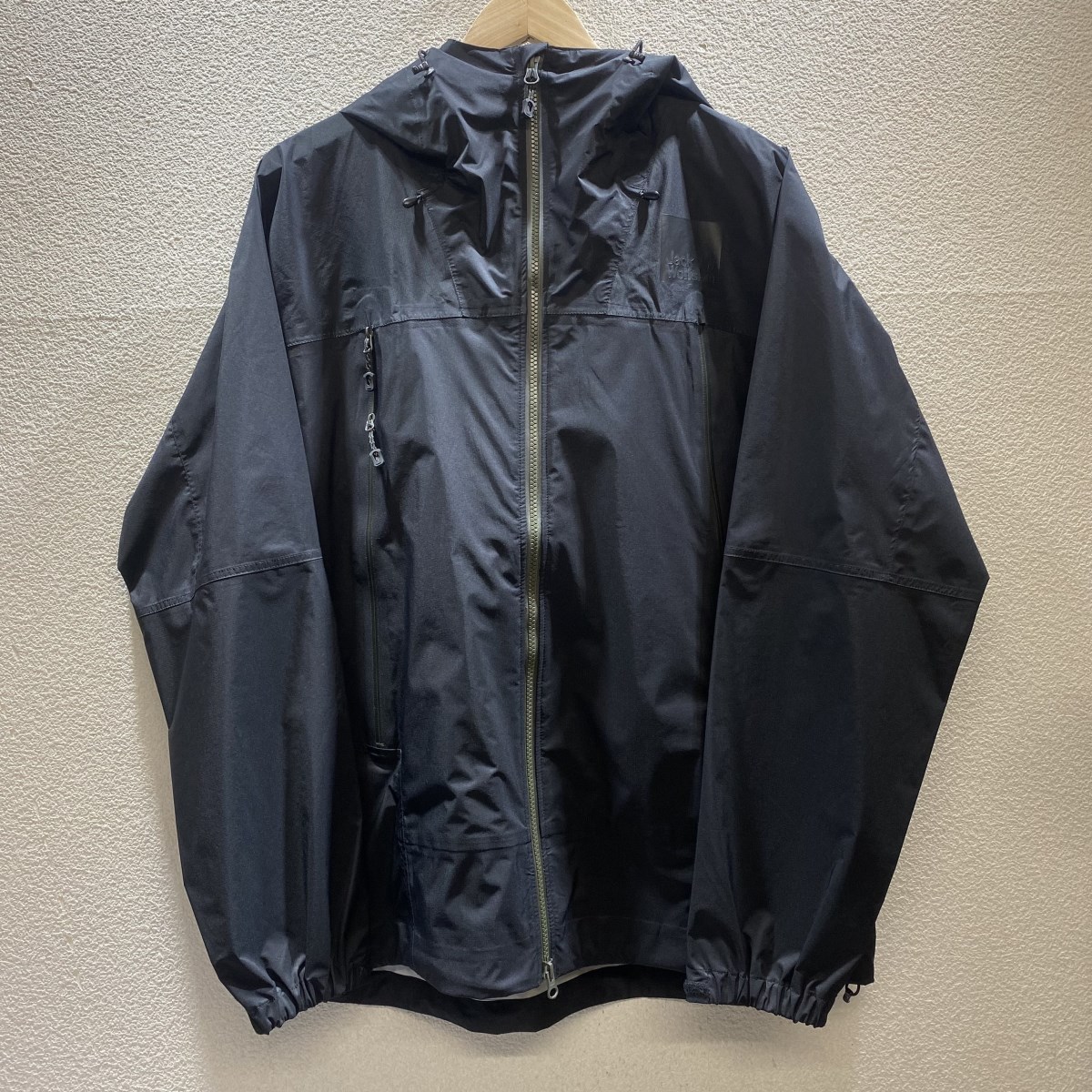 楽天市場】【送料無料】Jack Wolfskin JP CLOUD BURST JK V2