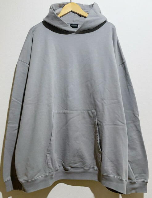 楽天市場】BALENCIAGA バレンシアガ パーカー サイズ:XS バック ロゴ