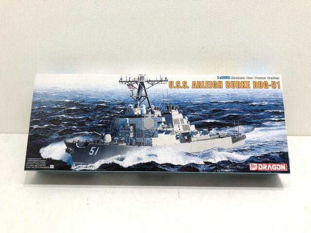 【送料無料】ドラゴン 1/350 アメリカ海軍 イージス・ミサイル駆逐艦 アーレイバーク DDG-51 U.S.S. プラッツ DRAGON PLATZ 【中古】【007】 116