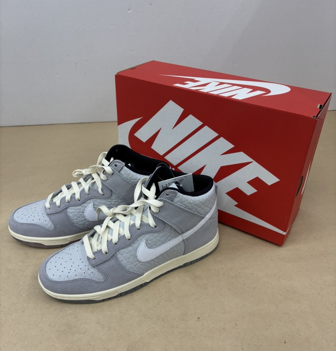 【貨物輸送無料】NIKE DUNK HIGH PRM ”Culture Day” DR8753-077 大きさ29糎 【未当て嵌める】【003】