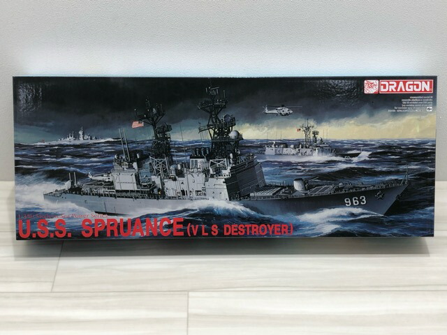 【送料無料】ドラゴン 1/350 アメリカ海軍 駆逐艦 U.S.S スプルーアンス DD-963 新品 【中古】【007】116