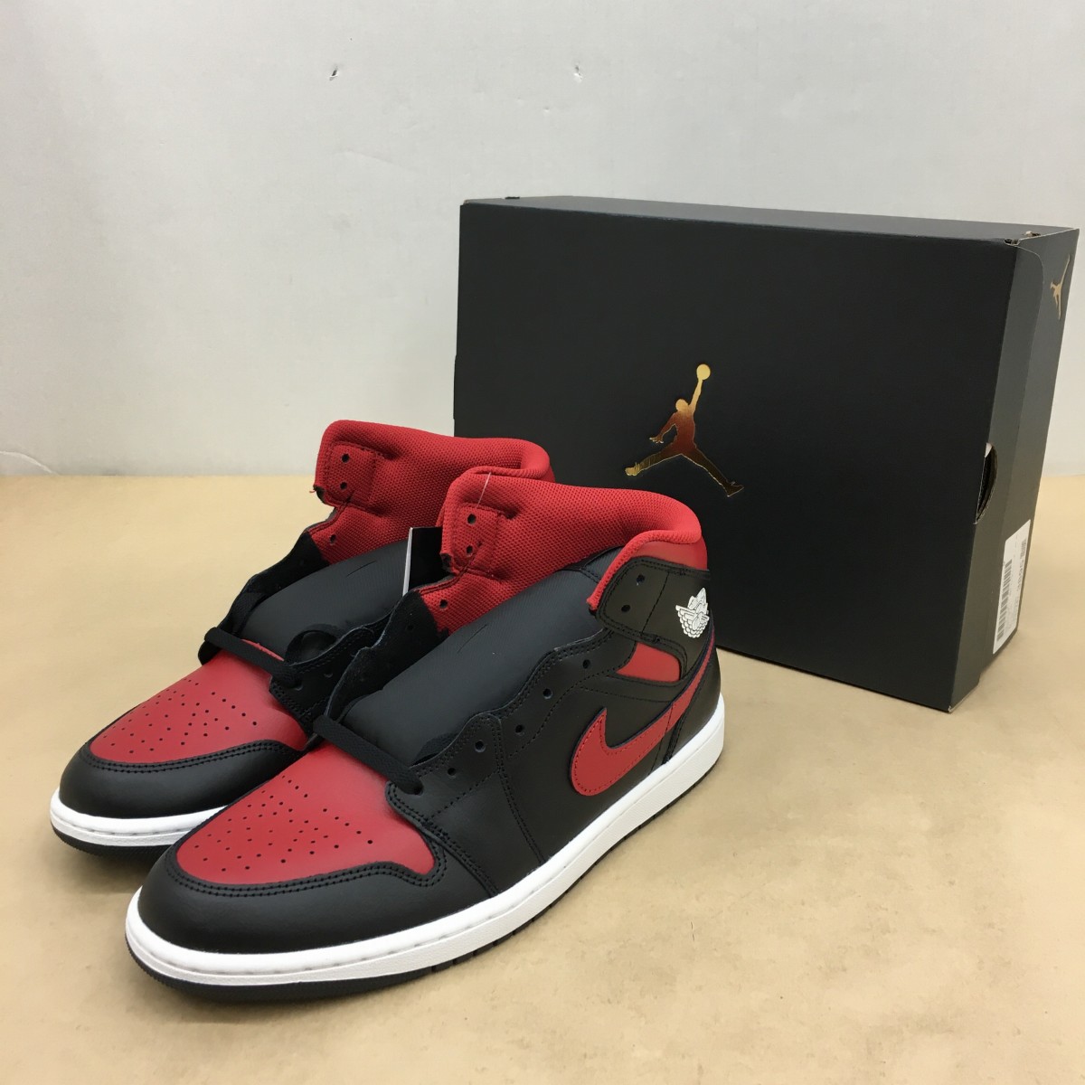 【送料無料】NIKE AIR JORDAN 1 MID Bred DQ8426-067 サイズ29cm【未使用】【003】
