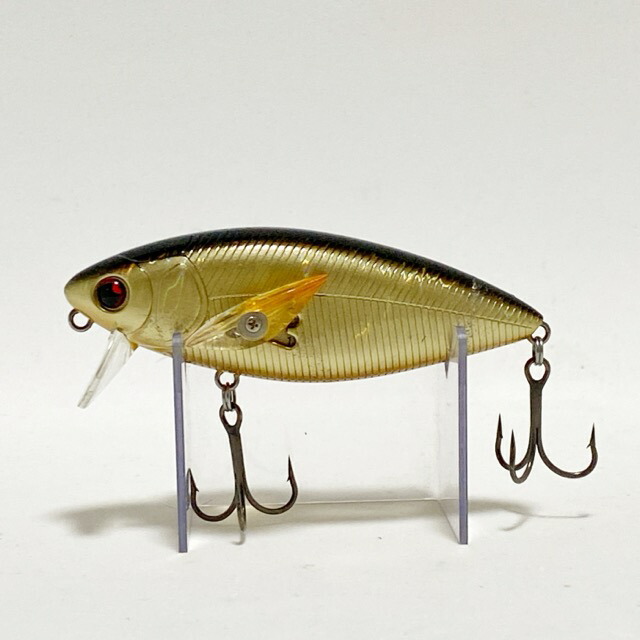 ギミキン　北湖クリスタル　マドタチ　バス釣り　ビッグベイト 驚異的な新型ビッグベイトの泳ぎを確認した。【ギミキン】 - YouTube