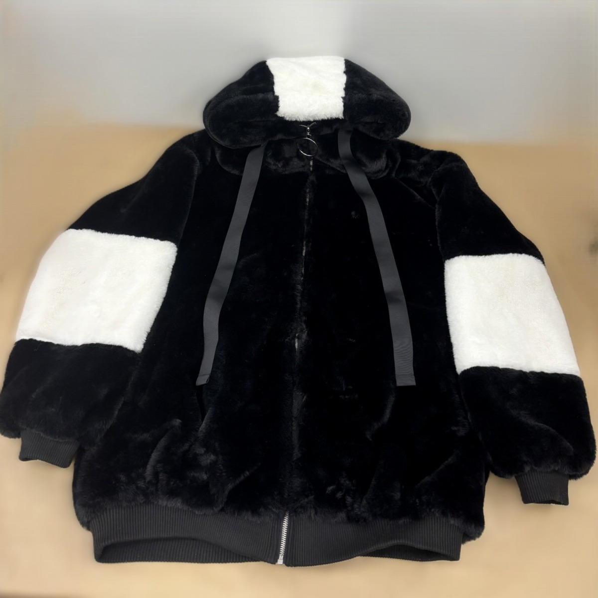 楽天市場】TRAVAS TOKYO【トラバストーキョー】 Drip Logo High