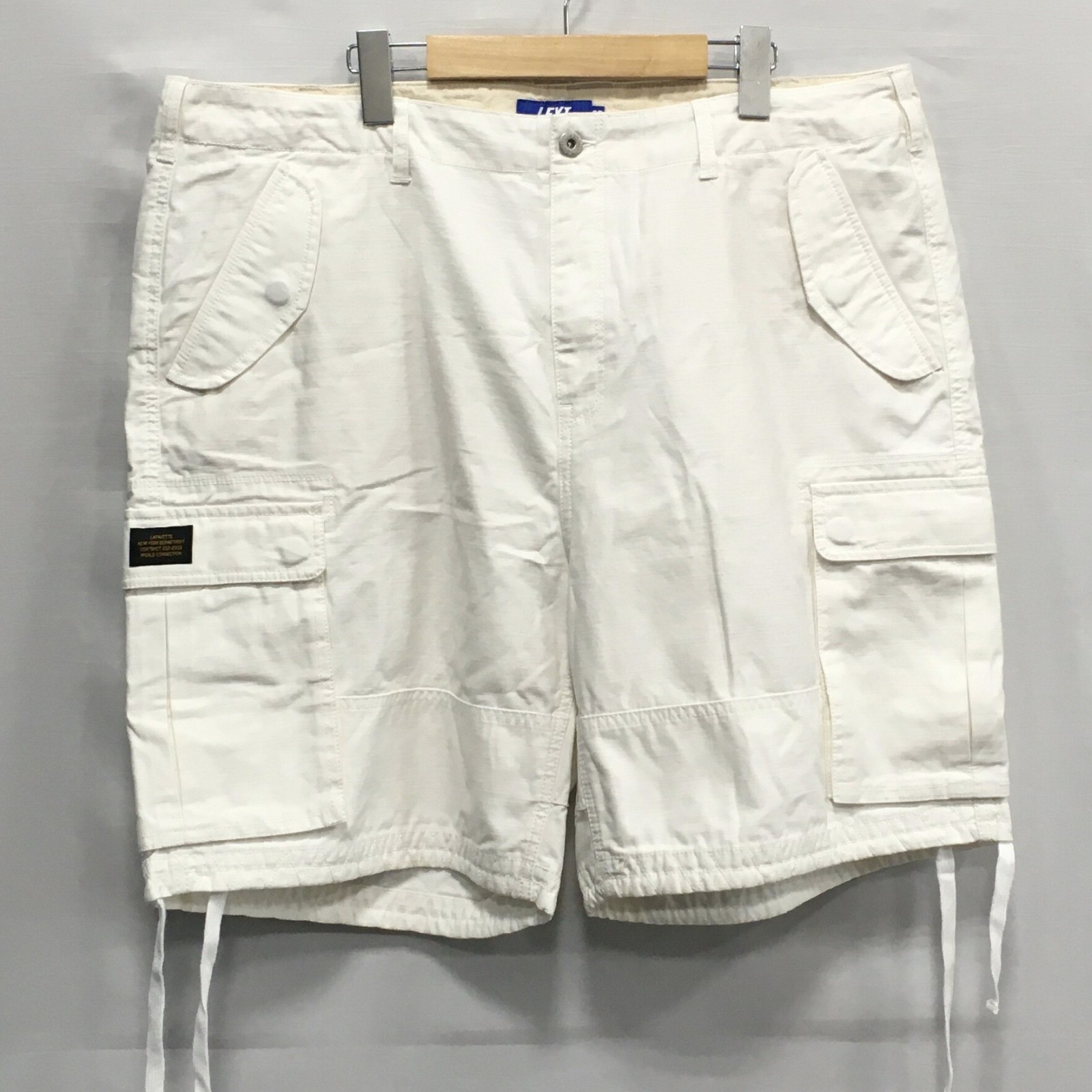【送料無料】LFYT Lafayette CLASSIC CARGO SHORTS LS211304 / エルエフワイティー ラファイエット クラッシックカーゴショーツ　ハーフパンツ　メンズ　ホワイト　size:38【中古】【006】