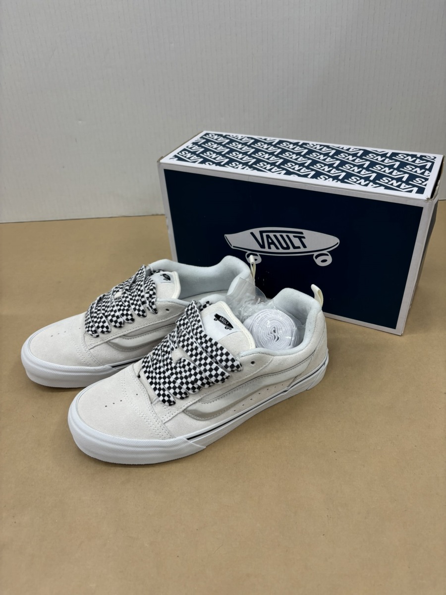 【貨物輸送無料】VANS VAULT Kun Skool Vlt Lx 大きさ28糎【未当て嵌める】【003】