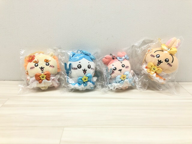 【送料無料】まじかるちいかわ マジカルチャージマスコット うさぎ ハチワレ シーサー 超まじかるちいかわ 古本屋 マスコット ４体セット【中古】【007】110 5,600円