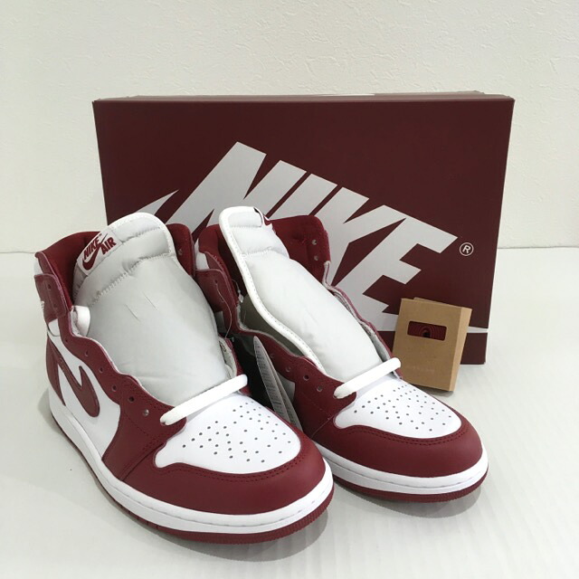 【貨物輸送無料】NIKE AIR JORDAN 1 RETRO HIGH OG \"ARTISANAL RED\"" WHITE/TEAM RED DZ5485-160 / ナイキ エアジョーダン 1 レトロ 御機嫌 乱痴気騒ぎ アーティザナルレッド スニーカー メンズ 白いこと/野球クラブ赤いこと size:9（27糎）【中古】【006】"