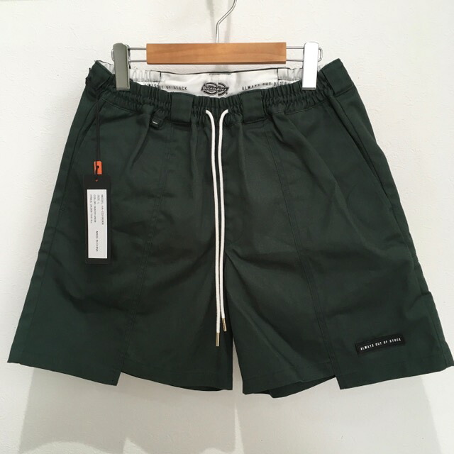【貨物輸送無料】ALWAYS OUT OF STOCK x DICKIES Switched Shorts HA-223106306 / オールウェイズ アウト オブ 棚卸し資産 × ディッキーズ スウィッチド さる股引き 遊撃手ズボン下 下つ方 メンズ HUNTER GREEN 緑であること sizeL【中古】【006】