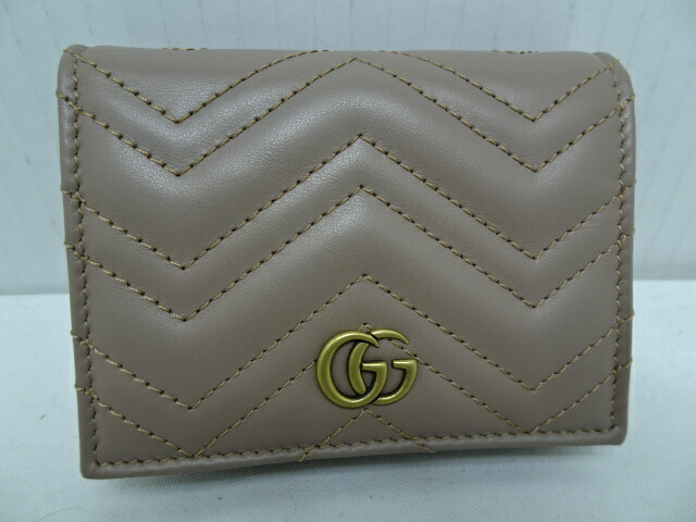 【貨物輸送無料】GUCCI(グッチ) 歌留多入れもの ウォレット (硬貨・紙幣入れ付き添い人) GＧマーモント【中古】【005】