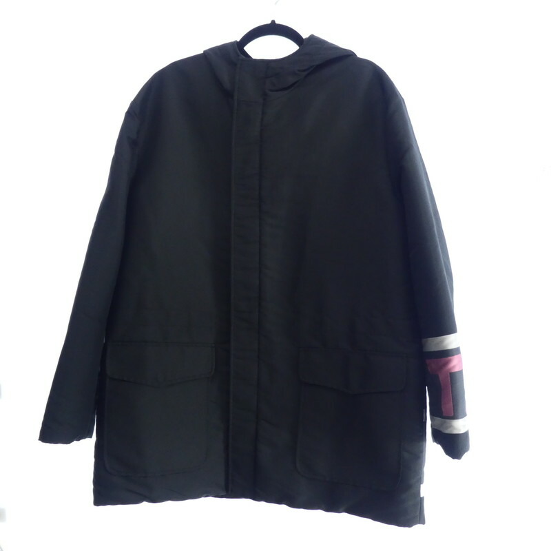 【中古】 FENDI｜フェンディ FW0901 92X リバーシブルフーデッドジャケット コート 国内正規品 ブラック サイズ：50 【f135】
