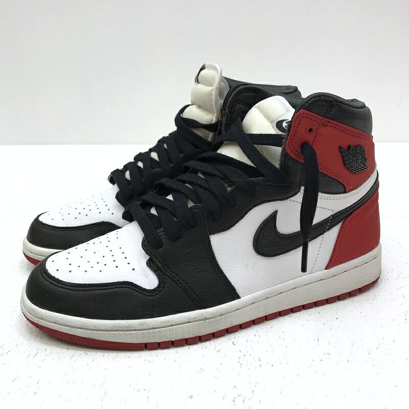【中古】NIKE ナイキ CD0461-016 WMNS AIR JORDAN 1 SATIN 'BLACK TOE ウィメンズ エアジョーダン1 サテン ブラックトゥ/つま黒 スニーカーサイズ:26cm カラー:ホワイト 【f126】|お宝市番館