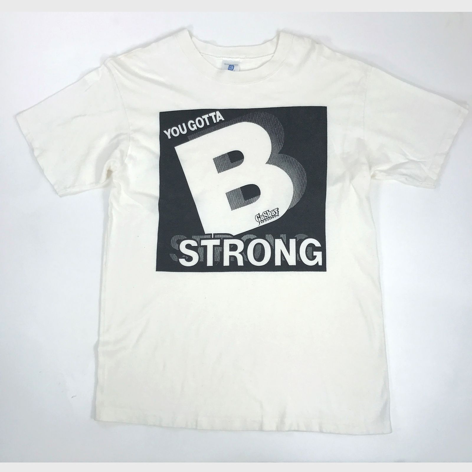 BIGBANG 公式ロングTシャツ  トラベルポーチ GOODS | ビッグバン（BIGBANG）オフィシャルサイト