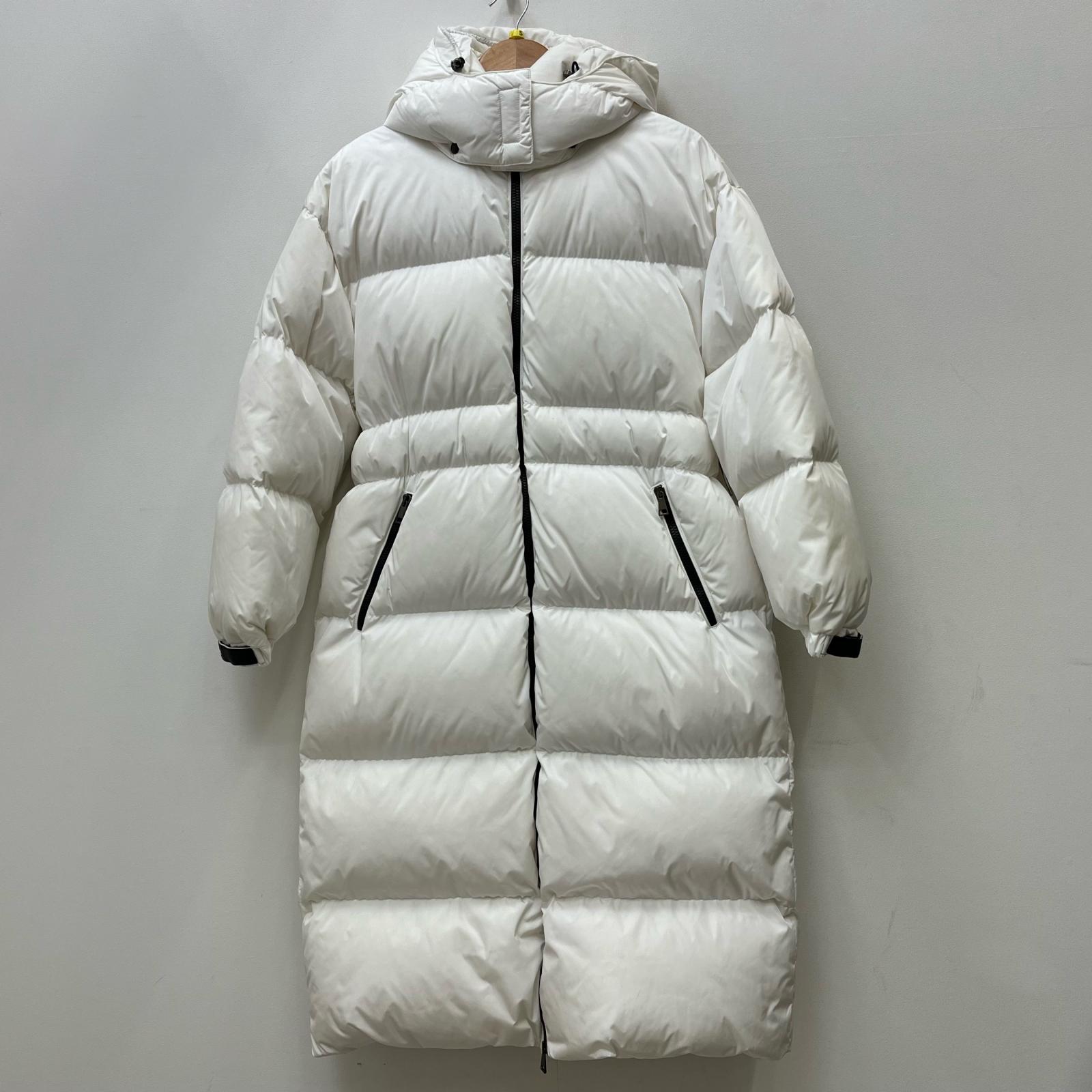 【中古】MONCLER | モンクレール DANUBELONG ダウンジャケット E20934989700 ホワイト サイズ：2【加古川店】