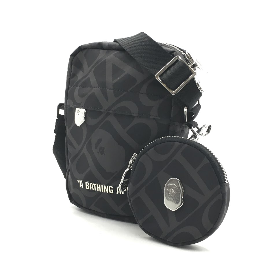 中古美品エイプA Bathing Ape チノパン 黒XLバック迷彩ワンポイント 楽天市場】A BATHING APE ア ベイシング エイプ バッグ 00s 1st