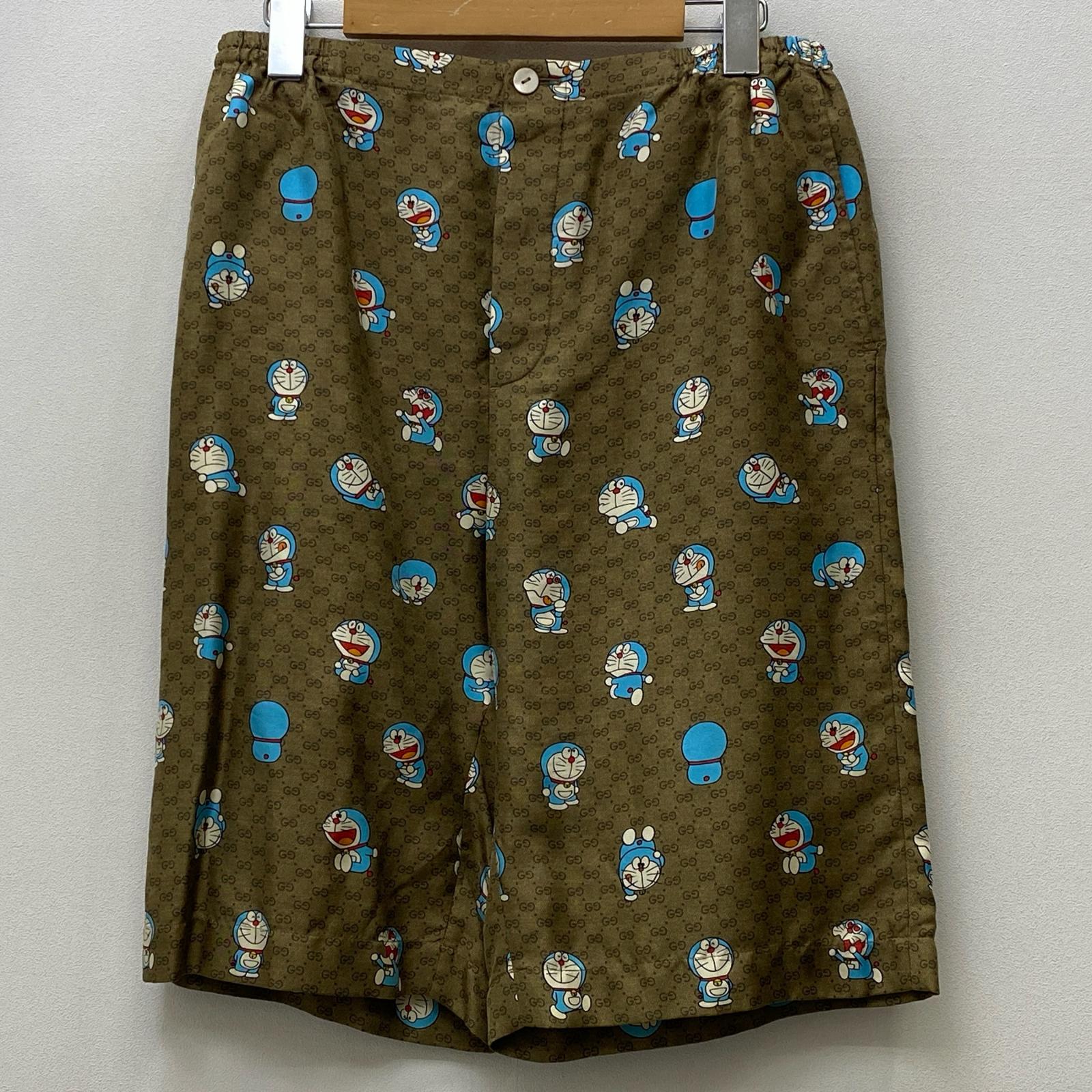 GUCCI フラワープリント ショートパンツ 38 GUCCI フラワープリント ショートパンツ 38