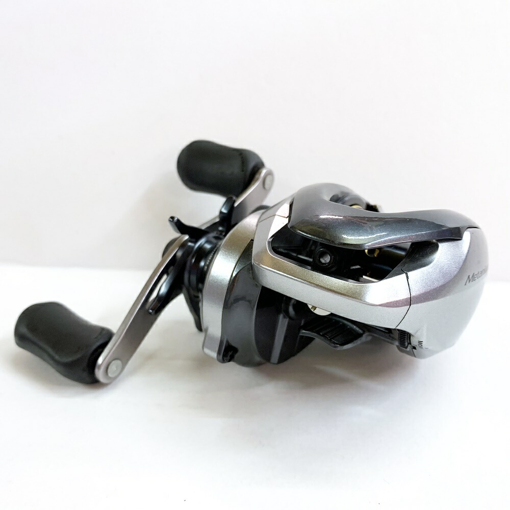 シマノ『13メタニウム RH 右ハンドル』03044ベイトリール Amazon | シマノ(SHIMANO) ベイトリール 13 メタニウム HG RIGHT