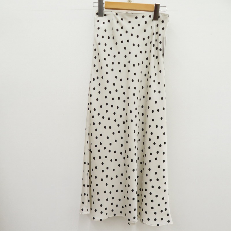 【中古】BALLSEY | ボールジー ドットフレアスカート 11-05-42-05201 ホワイト サイズ：32【瀬戸大橋店】