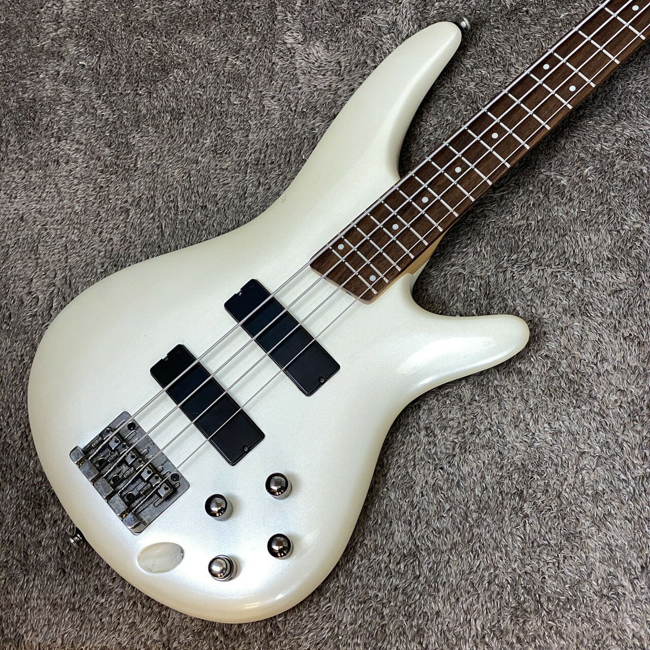 美品！Ibanez SR300 エレキベース Amazon.com: Ibanez SR300EB WK 4 String Electric Bass Guitar