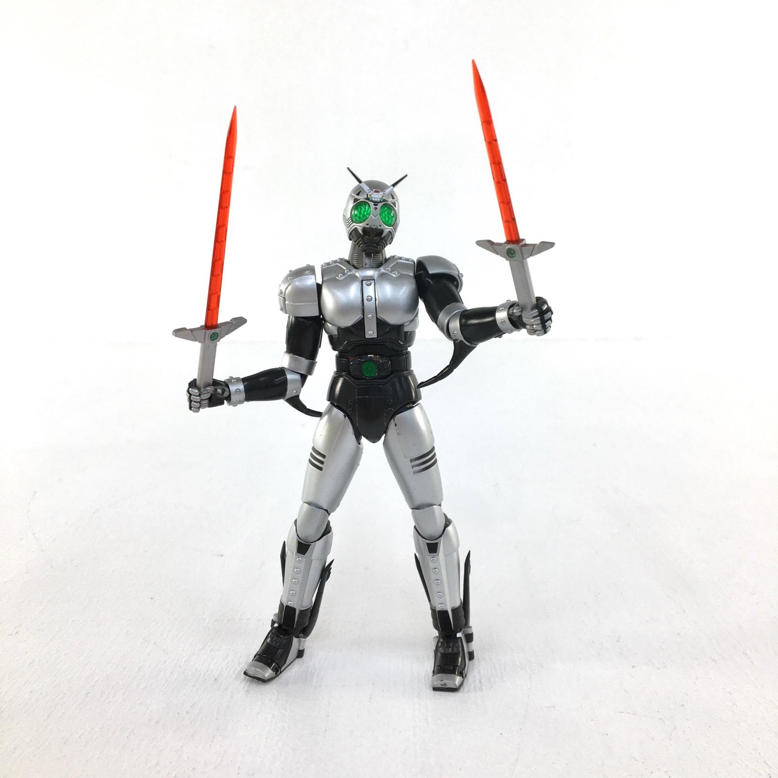 楽天市場】「新品・在庫」 ホットトイズTMS101 仮面ライダー1/6 BLACK