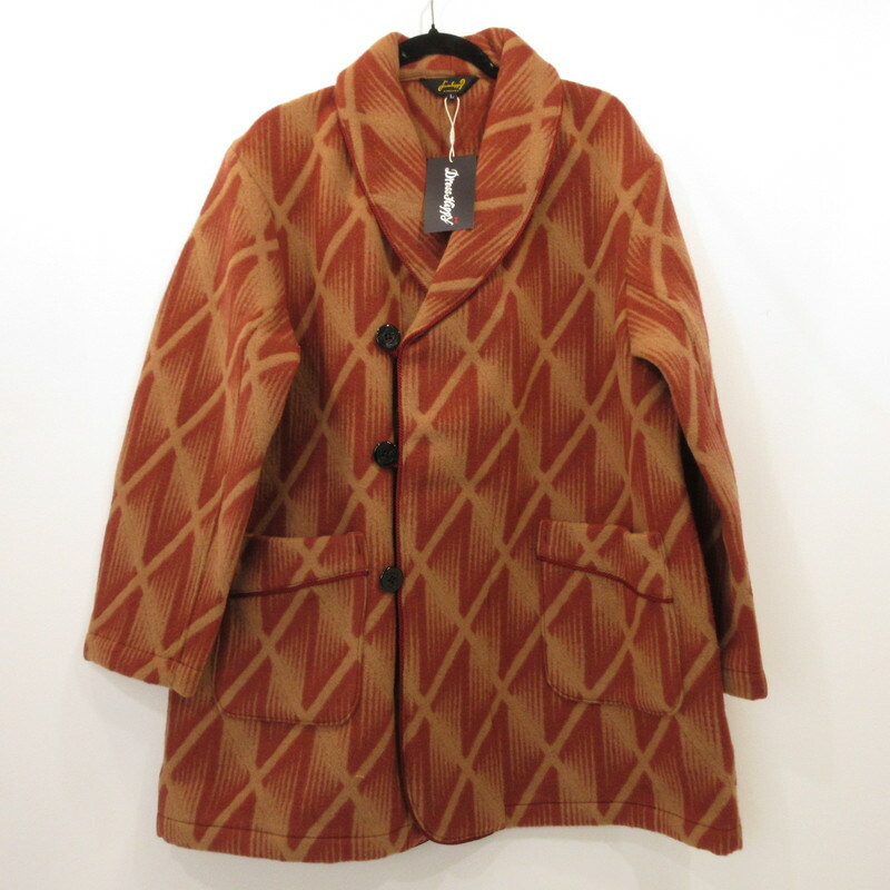 【中古】DRESS HIPPY | ドレスヒッピー DH BLANKET GOWN その他アウター レッド サイズ：L【姫路東店】｜お宝市番館