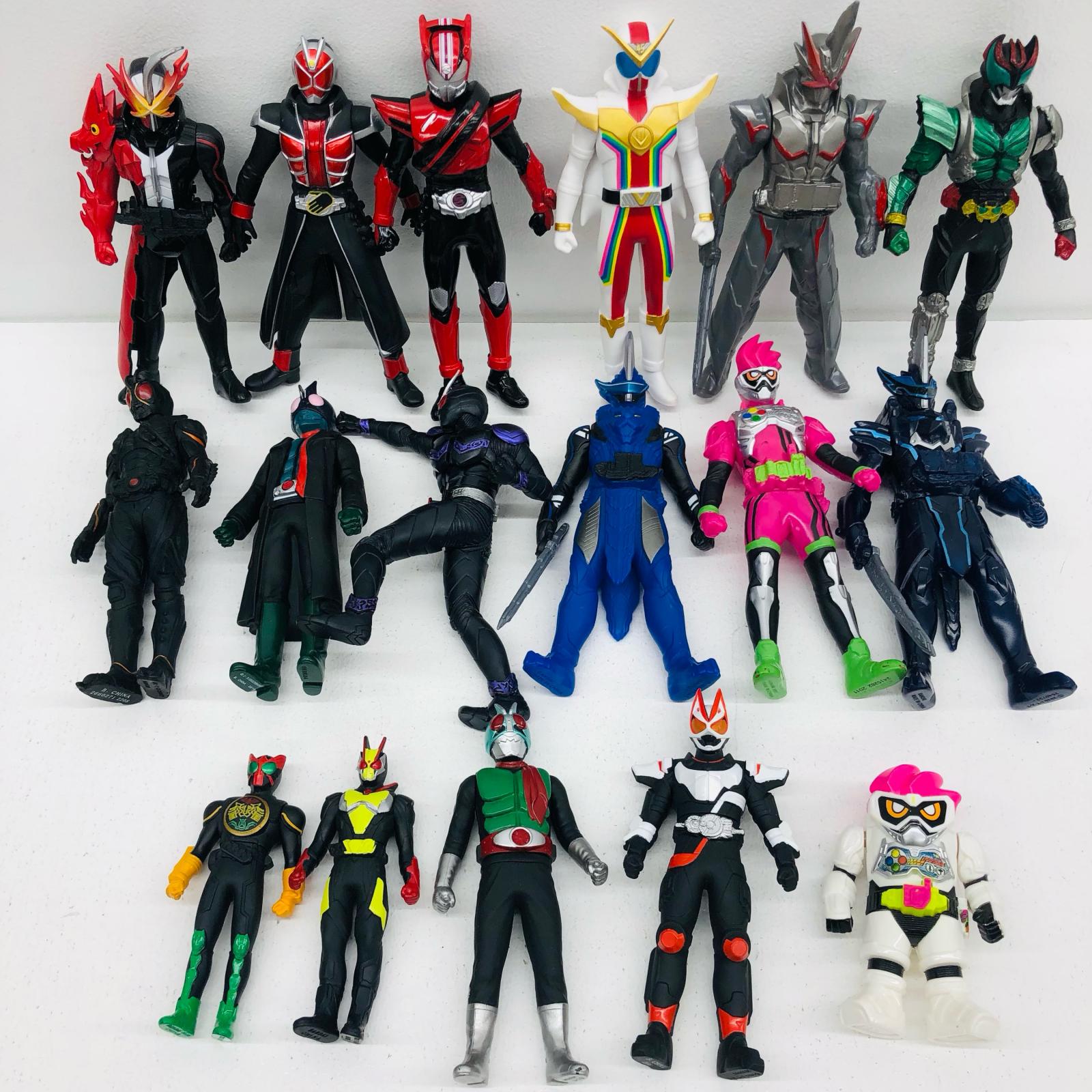 楽天市場】平成仮面ライダー10周年 組立式DXソフビフィギュア