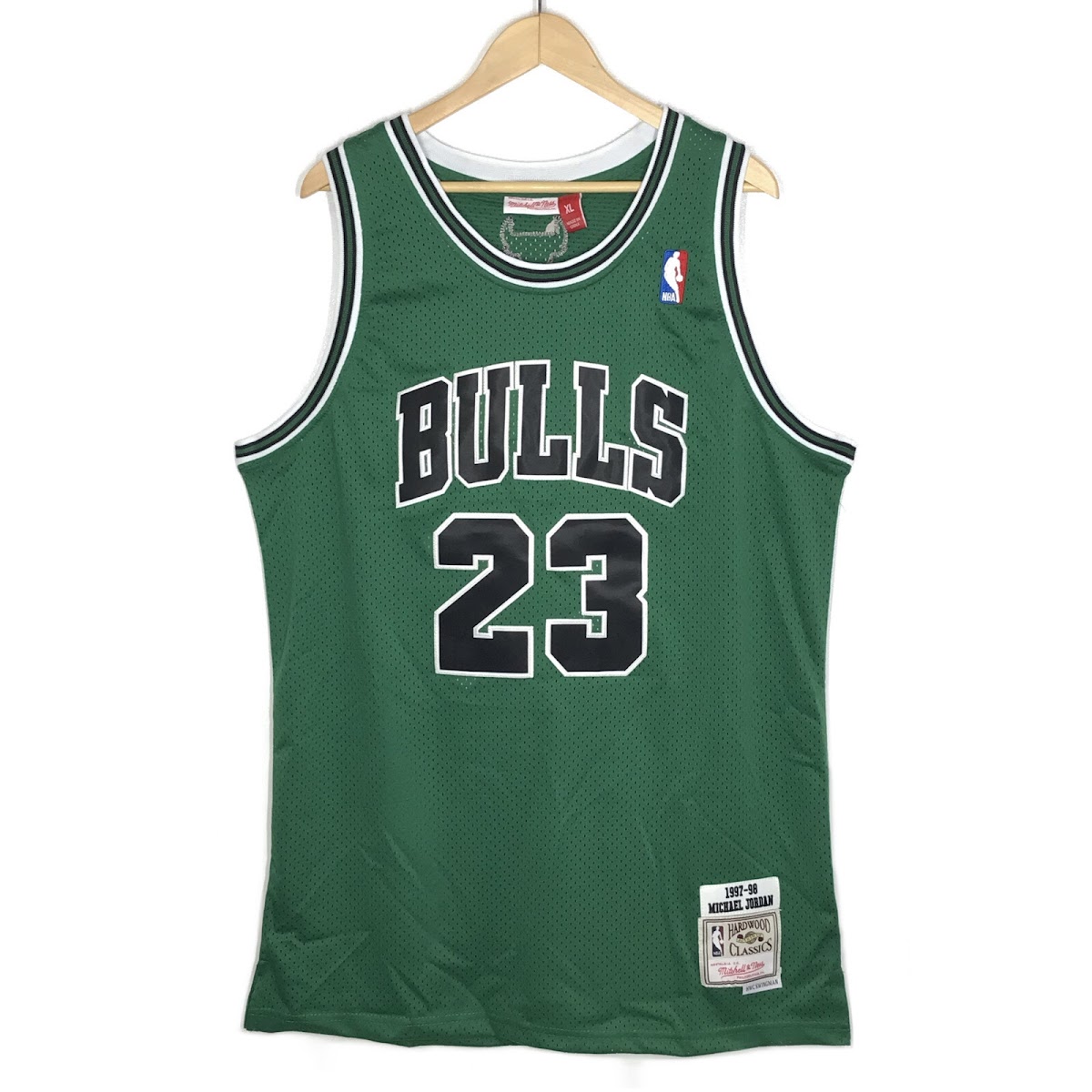 楽天市場】【送料無料】NIKE NBA CHICAGO BULLS JORDAN 23