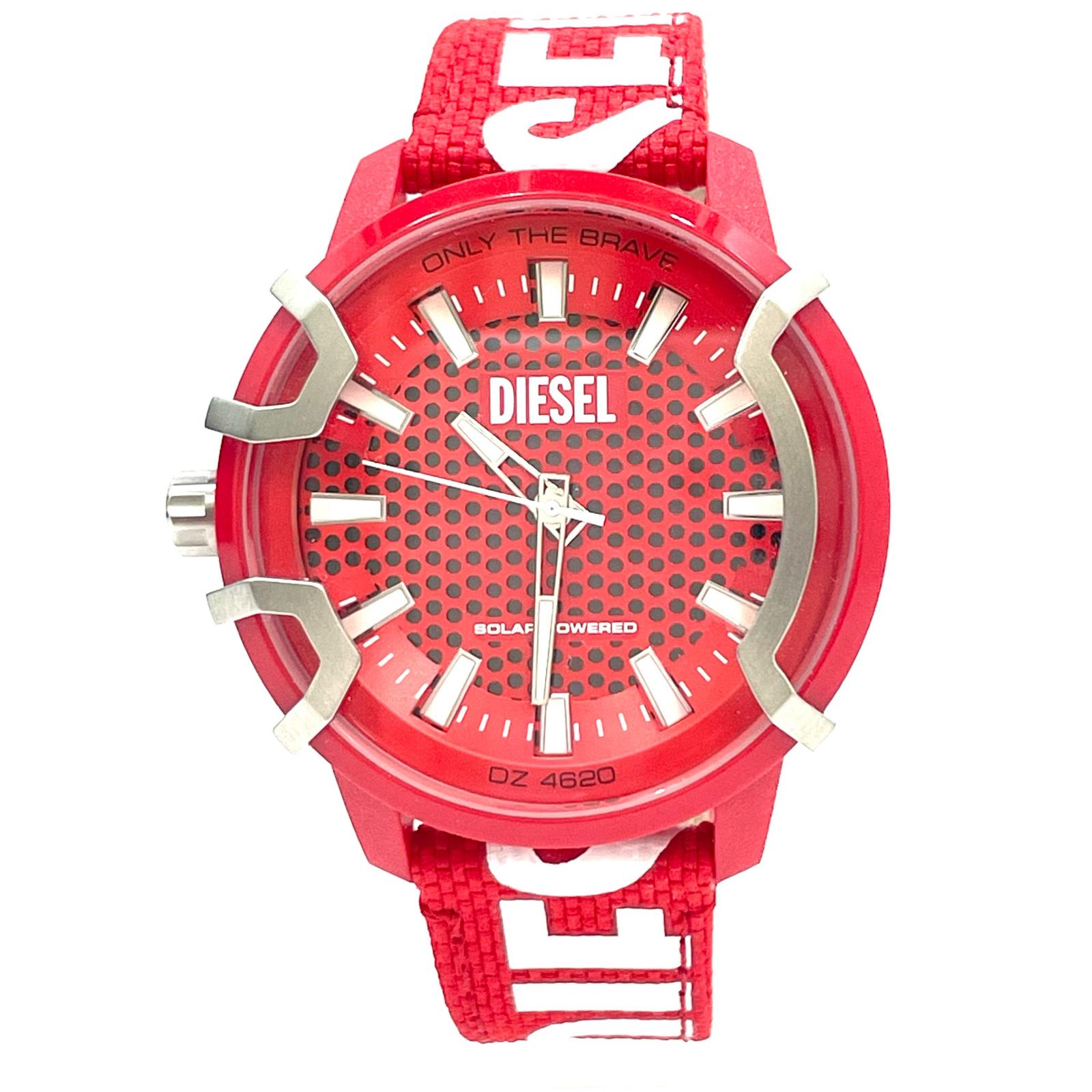 【中古】DIESEL | ディーゼル 腕時計 レッド　箱、説 DZ-4620 REGUNO【尾張小牧店】