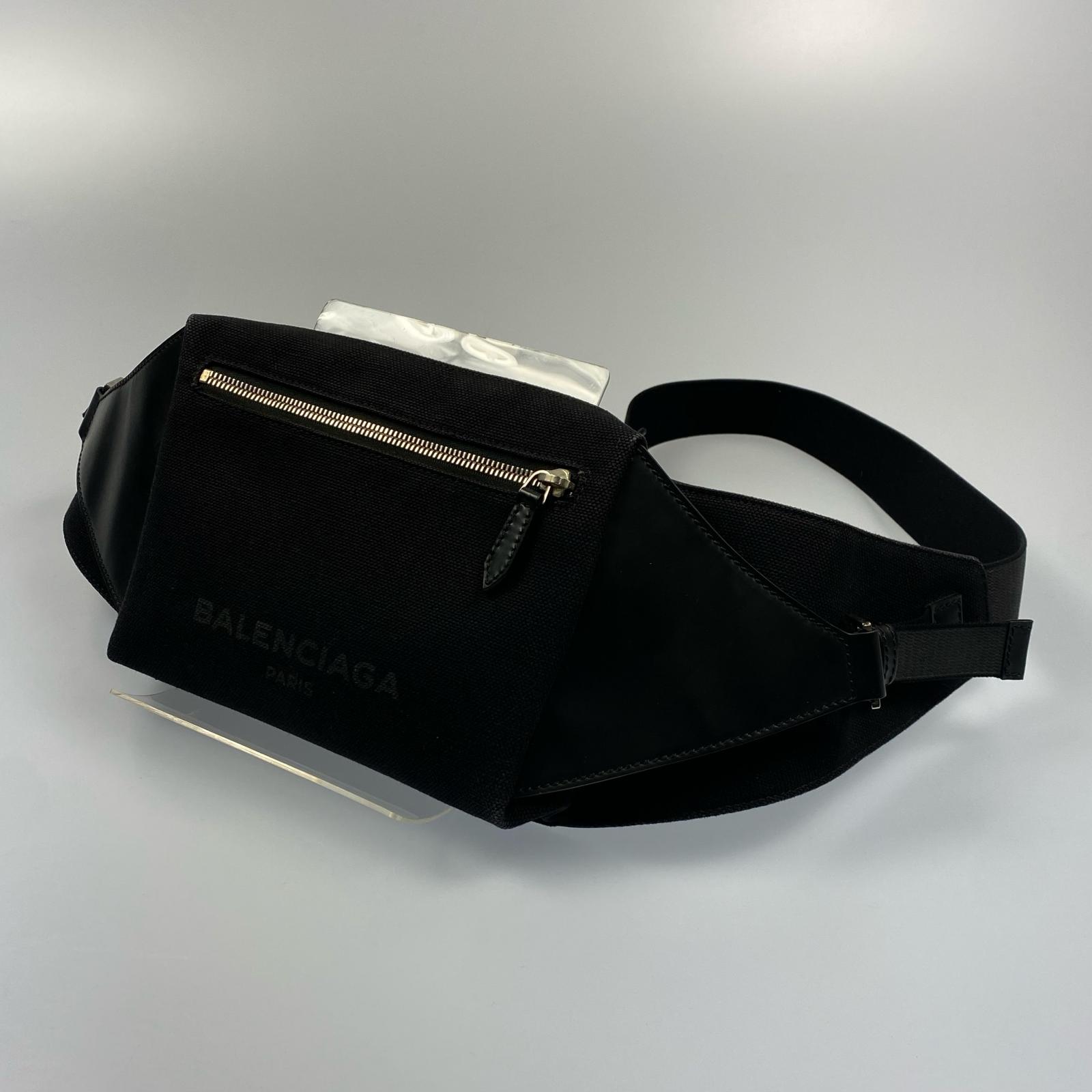 【中古】BALENCIAGA | バレンシアガ 酉の方角御徒面子 433625 黒いこと【姫路東店】