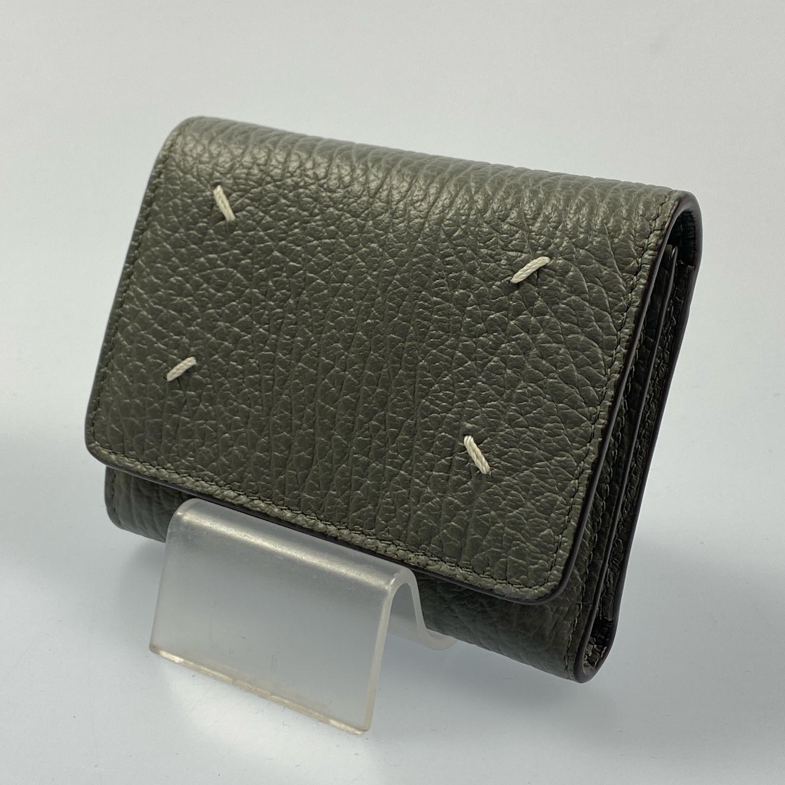 【中古】Maison Margiela | メゾンマルジェラ 三つ折りがま口 SA3UI0010 薄墨色【姫路東店】 バッグ・小物・ブランド雑貨-メンズ財布-財布・ケース