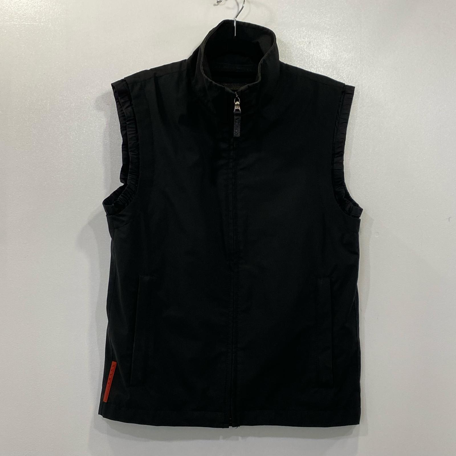 【中古】PRADA | プラダ ベスト SGV81A 国内正規品 ブラック サイズ：46【姫路東店】