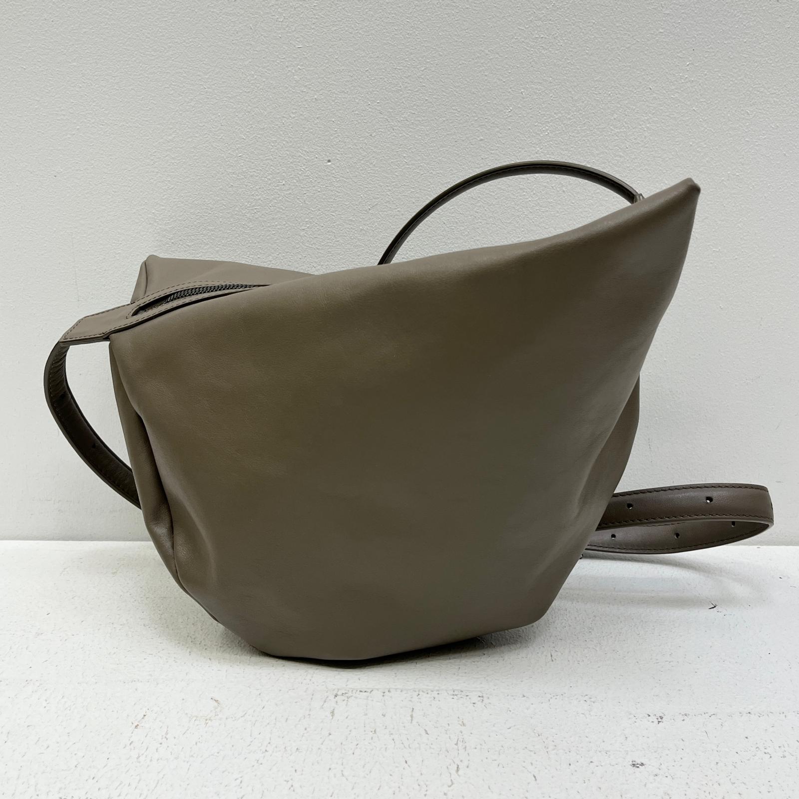 【中古】Yohji Yamamoto | ヨウジヤマモト Round Shoulder (S) ショルダーバッグ DT-I60-760 ベージュ【加古川店】