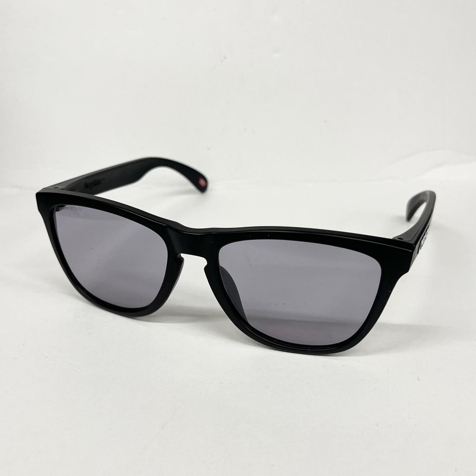【中古】 OAKLEY | オーク材ロバート・エドワード・リー Frogskins OO9245-E354 水晶体傷あり 保護すること袋属する ゴルフ用黒眼鏡【加古川店】