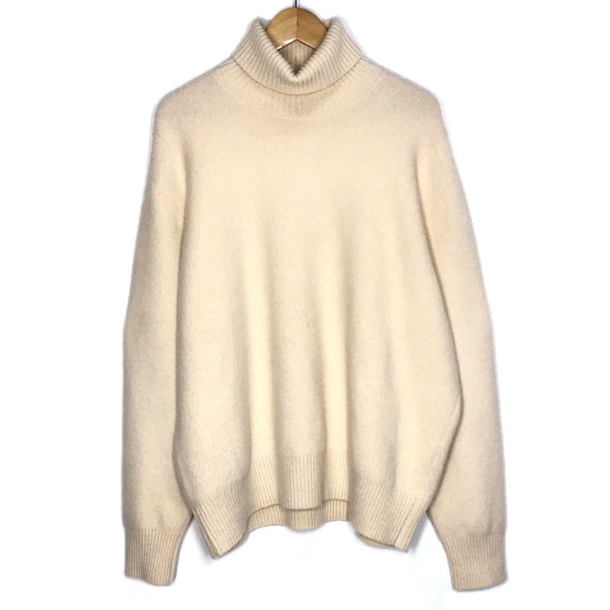 【中古】OAMC | オーエーエムシー タートルネック編み物 編み物 OAMP752167 象牙色 大きさ：XL【倉吉店】