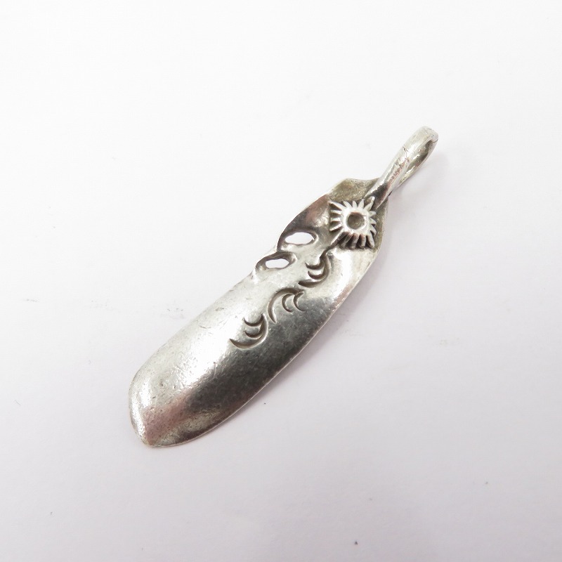 【中古】ARIZONA FREEDOM | アリゾナ無償性防波堤 羽根/お日さま神/唐草 シャンデリヤいの一番 - しろがね色【瀬戸大橋店】