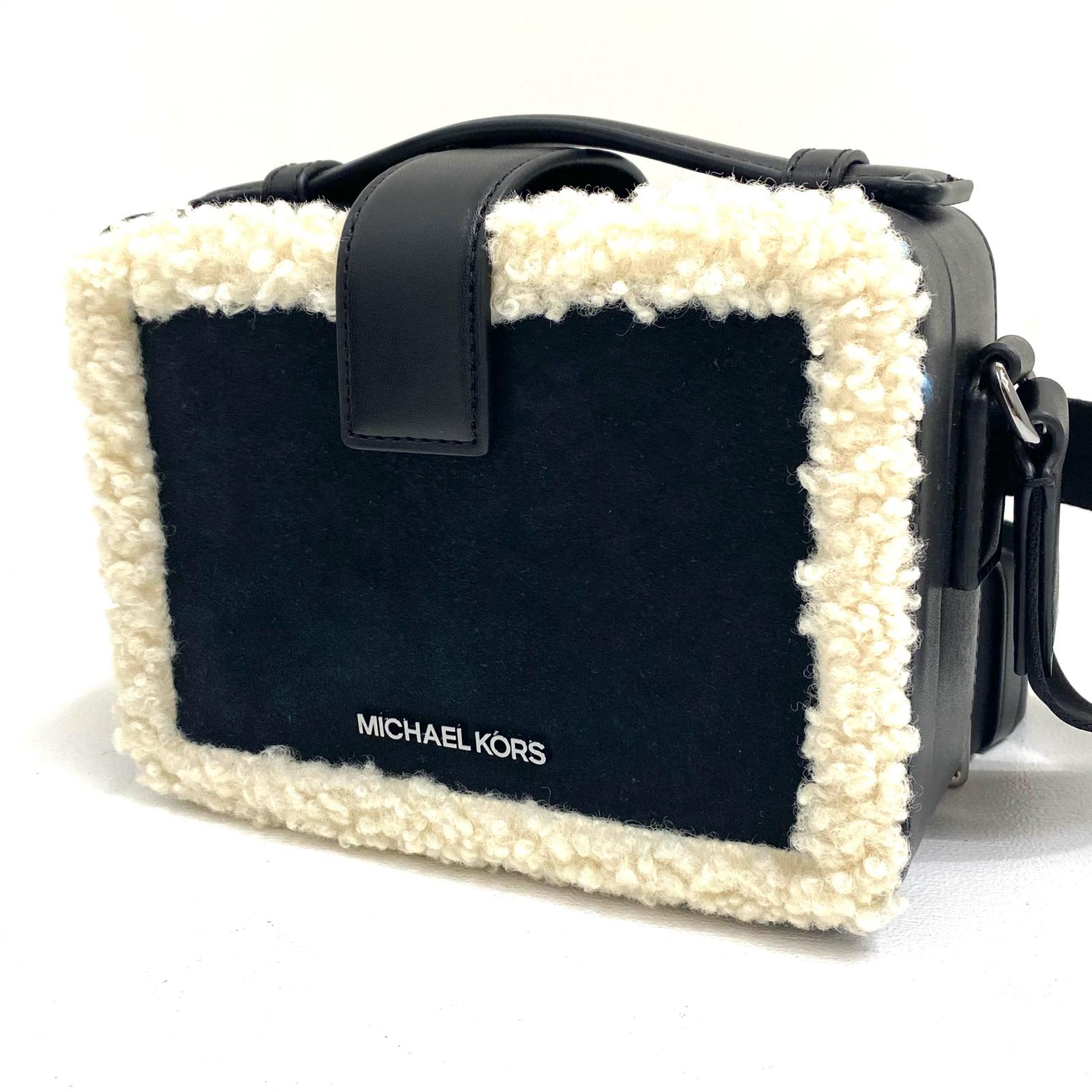 【中古】Michael Kors | マイケルコース COOPER スウェード ボディバッグ ブラック【加古川店】｜お宝市番館
